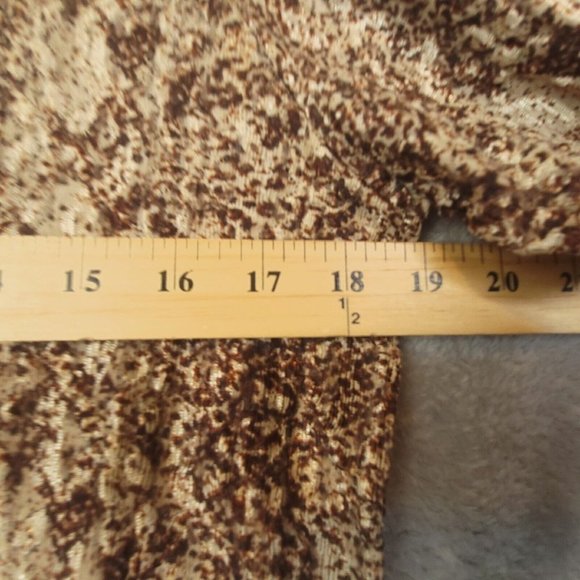 Laura Ashley Womens Blouse Top Shirt Brown Pullover V Neck Printed 3/4 Sleeve PM - Picture 3 of 10